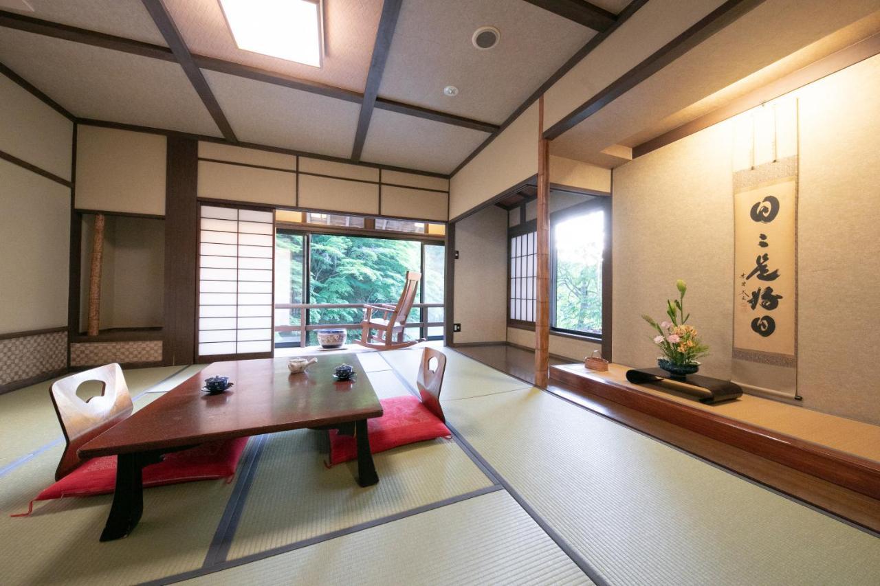 Yumoto Ueyama Ryokan Himeji Buitenkant foto